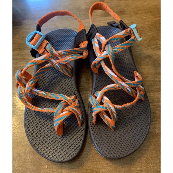 strappy chacos